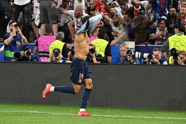 31 05 2025, xsltx, Football UEFA Champions League Final 2025, Paris St Germain Inter Milan v l Goal celebration after the goal to celebrate the goal celebrate 3 0 by Desire Doue Paris St Germain DFL DFB REGULATIONS PROHIBIT ANY USE OF PHOTOGRAPHS as IMAGE SEQUENCES and or QUASI VIDEO Muenchen