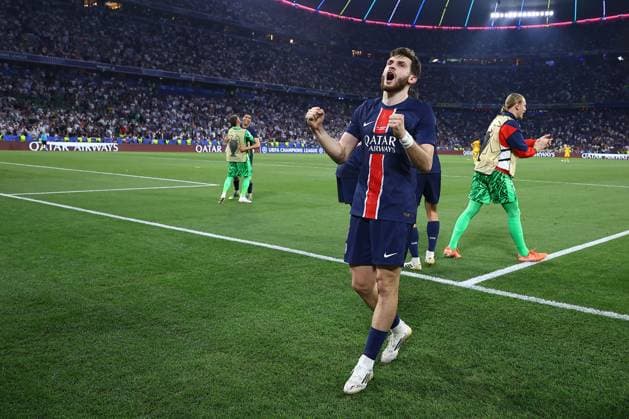 Khvicha Kvaratskhelia of PSG scoring to make it 4-0 and celebrates Paris Saint-Germain v Inter Milan, UEFA Champions League Final, Football, Allianz Arena, Munich, Germany - 31 May 2025 EDITORIAL USE ONLY No use with unauthorised audio, video, data, fixture lists, club league logos or live services. Online in-match use limited to 120 images, no video emulation. No use in betting, games or single club league player publications. Copyright: xMichaelxZemanek Shutterstockx 15330931dg