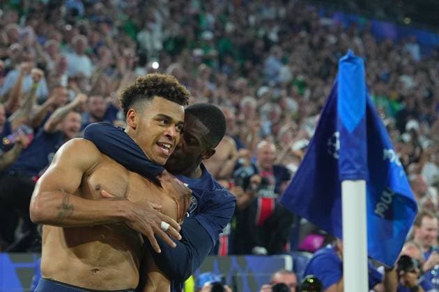 PSG s Desire Doue.celebrates after scoring 0-3 during the Uefa Champions League Final soccer match between Paris Saint Germain and FC Inter at Allianz Arena in Munich , Germany - Saturday May 31, 2025 . - Soccer  Copyright: xSpada LaPressex