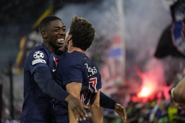 2025 UEFA Champions League Final: Paris Saint-Germain F.C. vs. FC Internazionale Milano Desire Doue of Paris Saint-Germain F.C. scores his second goal of the evening and celebrates with his teammates during the 2025 UEFA Champions League Final: Paris Saint-Germain F.C. vs. FC Internazionale Milano on 31 May 2025, at Munich Football Arena, in Munich, Germany Munich Munich Football Arena Germany Copyright: xAlexandraxFechetex _ADR2812