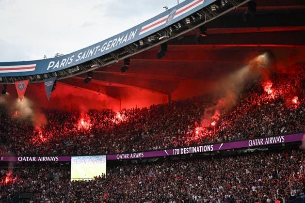 Champions League PSG vs Inter Milan in Paris - FA Paris Saint-Germain’s supporters attend the live diffusion of the UEFA Champions League final football match between Paris Saint-Germain and Inter Milan in Munich, at Parc des Princes Stadium in Paris on May 31, 2025. Photo by Firas Abdullah ABACAPRESS.COM Paris Ile-de-France France  Copyright: xAbdullahxFiras ABACAx