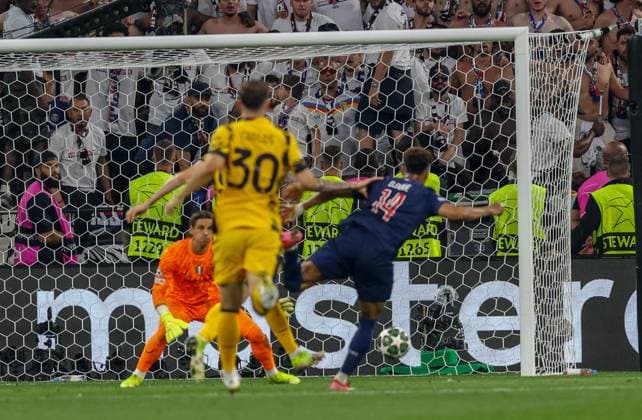 Champions League final football match between Internazionale Milano vs of FC Paris Saint-Germain During the UEFA Champions League final in Munich on 31 05 2025 between Internazionale Milano vs FC Paris Saint-Germain at the Allianz Arena in Munich. In photo: goal the Desire DouÃ of FC Paris Saint-Germain Munich stadio Allianz Arena Bavaria Germania Copyright: xFABIOxSASSOxFabioxSassox Napoli Cagliari2025_05_31Fabio Sasso6784