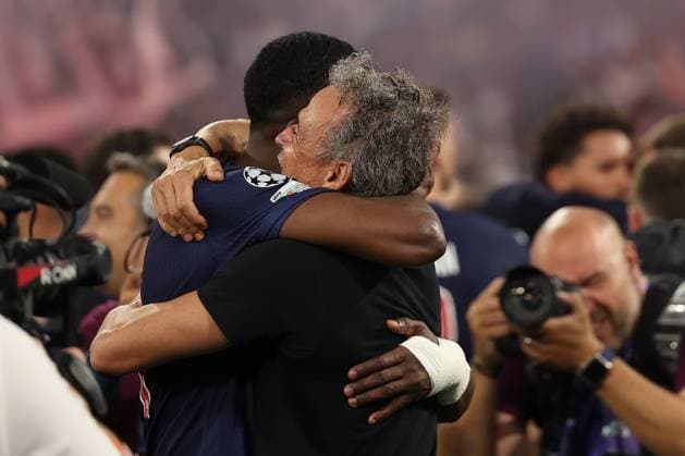PSG manager Luis Enrique celebrates at the end of the match Paris Saint-Germain v Inter Milan, UEFA Champions League Final, Football, Allianz Arena, Munich, Germany - 31 May 2025 EDITORIAL USE ONLY No use with unauthorised audio, video, data, fixture lists, club league logos or live services. Online in-match use limited to 120 images, no video emulation. No use in betting, games or single club league player publications.  Copyright: xAhmadxMora Shutterstockx 15330932ap