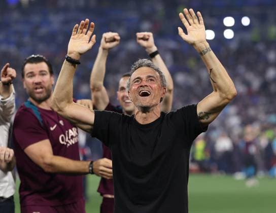 Munich, Germany, 31st May 2025. Luis Enrique coach of Paris St Germain celebrates winning the Champions League during the Paris Saint Germain vs Internazionale UEFA Champions League Final match at Munich Football Arena, Munich. Picture credit should read: David Klein Sportimage EDITORIAL USE ONLY. No use with unauthorised audio, video, data, fixture lists, club league logos or live services. Online in-match use limited to 120 images, no video emulation. No use in betting, games or single club league player publications. SPI_118_DK_UCL_Final SPI-3964-0120