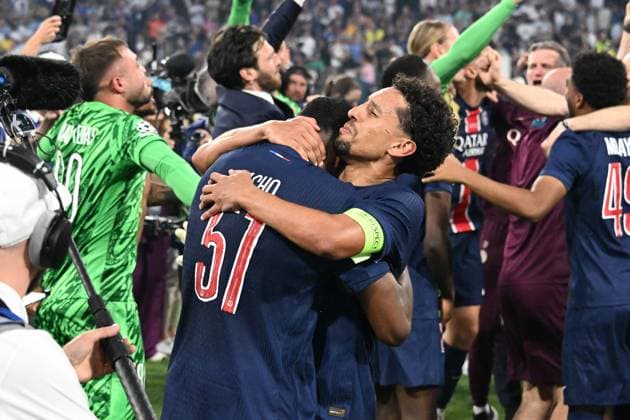 31 05 2025, xsltx, Football UEFA Champions League Final 2025, Paris St Germain Inter Milan v l jubilation, joy of winning the Champions League Willian Pacho Paris St Germain Marquinhos Paris St Germain DFL DFB REGULATIONS PROHIBIT ANY USE OF PHOTOGRAPHS as IMAGE SEQUENCES and or QUASI VIDEO Muenchen