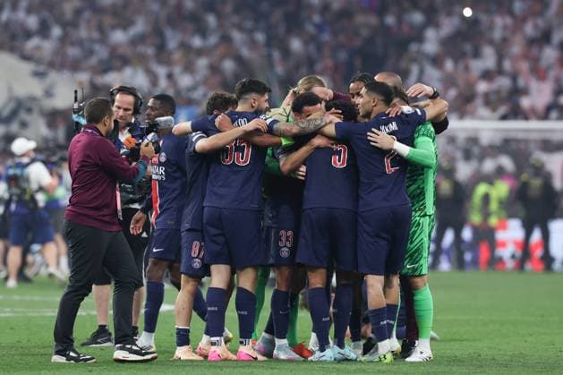 Happiness of PSG after winning the Champions League Cup at the end of the 2025 Soccer Champions League Final Match between Paris Saint-Germain FC vs Inter - Internazionale at the Munich Football Arena in Munich, Germany, 31 May 2025  Copyright: xFabrizioxCarabelli IPAxSportx xipa-agency.netx xx IPA_58466074 IPA_Agency_IPA58466074
