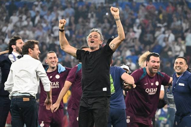 31 05 2025, xsltx, Football UEFA Champions League Final 2025, Paris St Germain Inter Milan v l jubilation, joy at winning the Champions League Coach Luis Enrique Paris St Germain DFL DFB REGULATIONS PROHIBIT ANY USE OF PHOTOGRAPHS as IMAGE SEQUENCES and or QUASI VIDEO Muenchen