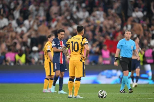 31st May 2025; Allianz Arena, Munich, Germany; Champions League Final Football, Paris Saint Germain versus Inter Milan; Lautaro Martinez of Inter Milan shows his disappointment at full time  ActionPlus12796867 AllShotLive