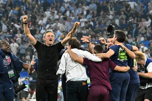31 05 2025, xsltx, Football UEFA Champions League Final 2025, Paris St Germain Inter Milan v l jubilation, joy at winning the Champions League Coach Luis Enrique Paris St Germain DFL DFB REGULATIONS PROHIBIT ANY USE OF PHOTOGRAPHS as IMAGE SEQUENCES and or QUASI VIDEO Muenchen