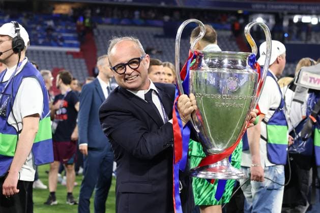 Germany, Munich 31 05 2025 xJFx Uefa Champions League Final 2025 Paris Saint Germain FC Internazionale Milano v l , Luis Campos with trophy Copyright: JoaquimxFerreira