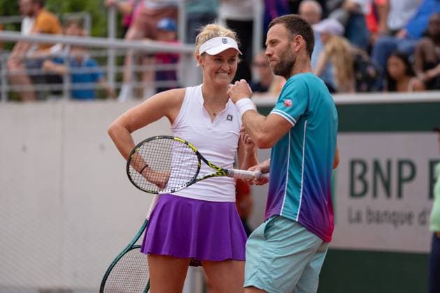 2025-05-31 French Open Roland Garros PARIS, FRANCE - MAY 31: Erin Routliffe of New Zealand, Michael Venus of New Zealand during the French Open at Roland Garros on May 31, 2025 in Paris, France. Paris Roland Garros France Content not available for redistribution in The Netherlands directly or indirectly through any third parties. Copyright: xMarleenxFouchierx