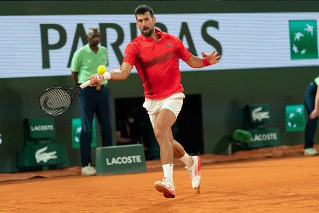 2025-05-31 French Open Roland Garros PARIS, FRANCE - MAY 31: Novak Djokovic of Serbia during the French Open at Roland Garros on May 31, 2025 in Paris, France. Paris Roland Garros France Content not available for redistribution in The Netherlands directly or indirectly through any third parties. Copyright: xMarleenxFouchierx