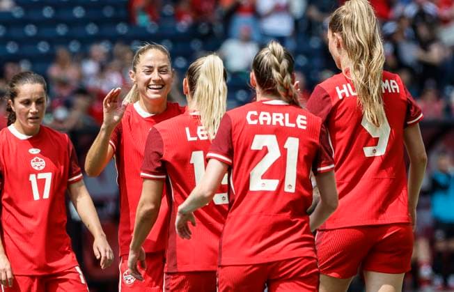 May 31, 2025, Winnipeg, Mb, CANADA: Canada s Janine Sonis (16) celebrates Adriana Leon s (19) goal against Haiti during first half soccer action in Winnipeg, Saturday, May 31, 2025. Haiti Canada Womens Soccer  - ZUMAc35_ 20250531_zaf_c35_079 Copyright: xJohnxWoodsx