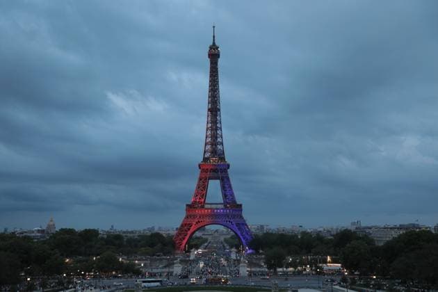 UEFA Champions League final match: Paris Saint-Germain v Inter Milan PARIS, FRANCE - MAY 31: Eiffel Tower is illuminated after PSG s goal during UEFA Champions League final match between Paris Saint-Germain and Inter Milan, in Paris, France on May 31, 2025. Mohamad Salaheldin Abdelg Alsayed Anadolu Paris France. Editorial use only. Please get in touch for any other usage.  Copyright: x2025xAnadoluxMohamadxSalaheldinxAbdelgxAlsayedx
