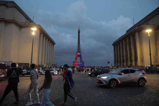 UEFA Champions League final match: Paris Saint-Germain v Inter Milan PARIS, FRANCE - MAY 31: Eiffel Tower is illuminated after PSG s goal during UEFA Champions League final match between Paris Saint-Germain and Inter Milan, in Paris, France on May 31, 2025. Mohamad Salaheldin Abdelg Alsayed Anadolu Paris France. Editorial use only. Please get in touch for any other usage.  Copyright: x2025xAnadoluxMohamadxSalaheldinxAbdelgxAlsayedx
