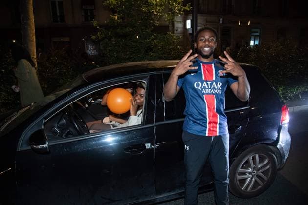 FOOTBALL : Celebration des suporters du PSG dans les rues de Paris - 31 05 2025 CÃ lÃ bration des supporters Parisien apres la victoire en Ligue des Champions du Paris SG ParisFrance  Copyright: xBaptistexAutissierx