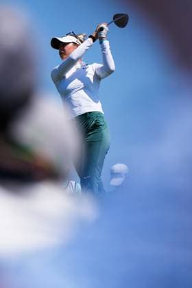 May 31, 2025, Madison, Wisconsin, USA: NELLY KORDA of the United States hits a tee shot during the third round of the 2025 LPGA, Golf Damen U.S. Womens Open at Erin Hills Golf Course in Erin, Wis. Madison USA - ZUMAb262 20250531_znp_b262_038 Copyright: xJeffxM.xBrownx