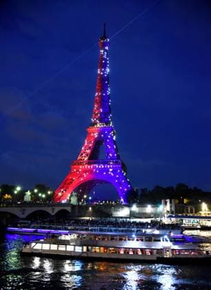 RECORD DATE NOT STATED Eiffel Tower in the colors of Paris Saint-Germain - Paris illumination of the Eiffel Tower in the colors of Paris Saint-Germain PSG winning of the UEFA Champions League final football match over Inter Milan in Munich, in Paris, France on May 31, 2025 Photo by Alain Apaydin ABACAPRESS.COM Paris France  Copyright: xApaydinxAlain ABACAx