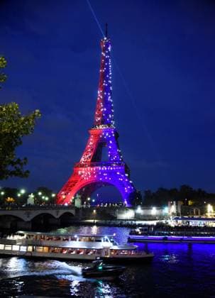 RECORD DATE NOT STATED Eiffel Tower in the colors of Paris Saint-Germain - Paris illumination of the Eiffel Tower in the colors of Paris Saint-Germain PSG winning of the UEFA Champions League final football match over Inter Milan in Munich, in Paris, France on May 31, 2025 Photo by Alain Apaydin ABACAPRESS.COM Paris France  Copyright: xApaydinxAlain ABACAx