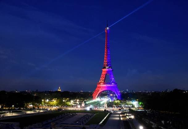 RECORD DATE NOT STATED Eiffel Tower in the colors of Paris Saint-Germain - Paris illumination of the Eiffel Tower in the colors of Paris Saint-Germain PSG winning of the UEFA Champions League final football match over Inter Milan in Munich, in Paris, France on May 31, 2025 Photo by Alain Apaydin ABACAPRESS.COM Paris France  Copyright: xApaydinxAlain ABACAx