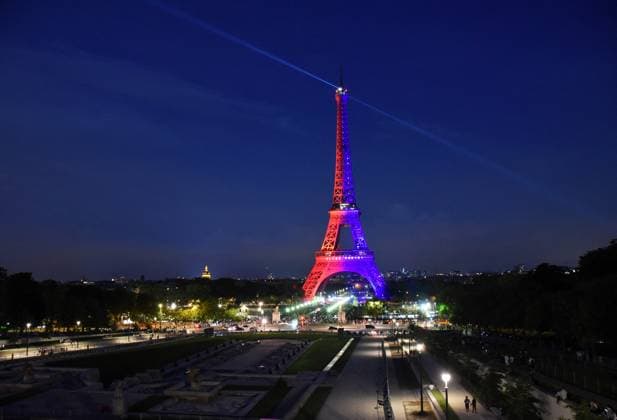 RECORD DATE NOT STATED Eiffel Tower in the colors of Paris Saint-Germain - Paris illumination of the Eiffel Tower in the colors of Paris Saint-Germain PSG winning of the UEFA Champions League final football match over Inter Milan in Munich, in Paris, France on May 31, 2025 Photo by Alain Apaydin ABACAPRESS.COM Paris France  Copyright: xApaydinxAlain ABACAx