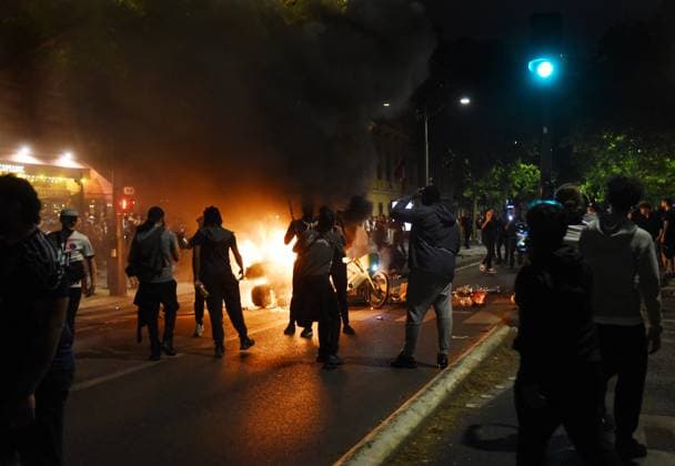 RECORD DATE NOT STATED PSG supporters celebrate Champions League winning - Paris Riots as Paris Saint-Germain s supporters celebrate PSG s winning the UEFA Champions League final football match over Inter Milan in Munich, in Avenue Kleber, Paris, France on May 31, 2025 Photo by Alain Apaydin ABACAPRESS.COM Paris France  Copyright: xApaydinxAlain ABACAx