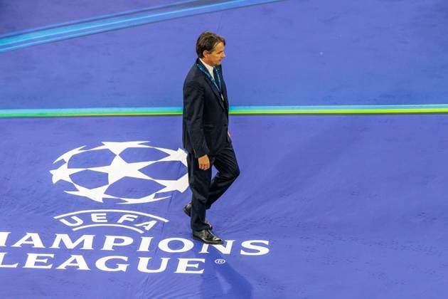 Disappointed Inter Milan coach Simone INZAGHI after award ceremony, Football, Paris Inter Milan 5 0 Football UEFA Champions League, Paris Saint Germain FC Internazionale Milano, Final, 2024 2025 season, on 31 05 2025 in Munich, A L L I A N Z A R E N A, Germany Source Copyright Credit Oryk HAIST xFUSSBALL-PARIS-INTERx