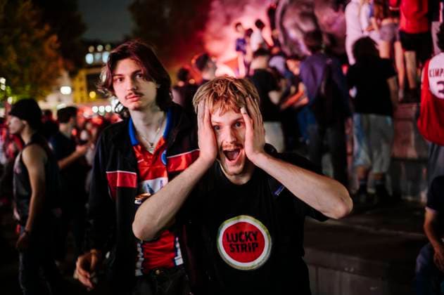 PSG-Inter Milan: after Paris won the Champions League final, there were scenes of jubilation in the capital, particularly in Repuplique where hundreds of fans gathered to celebrate the Parisian club s victory. - 01 06 2025 - France Paris Paris -  JanxSchmidt-Whitley LePictorium_0309442