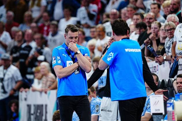Filip Jicha (THW Kiel, Trainer) GER, THW Kiel vs. Handball Verein Hamburg, Handball, Bundesliga, Spieltag 32, Saison 2024 2025, 31.05.2025 GER, THW Kiel vs. Handball Sport Verein Hamburg, Handball, Bundesliga, Spieltag 32, Saison 2024 2025, 31.05.2025 Kiel *** Filip Jicha THW Kiel, Coach GER, THW Kiel vs Handball Sport Verein Hamburg, Handball, Bundesliga, Matchday 32, Season 2024 2025, 31 05 2025 GER, THW Kiel vs Handball Sport Verein Hamburg, Handball, Bundesliga, Matchday 32, Season 2024 2025, 31 05 2025 Kiel Copyright: xEibner-Pressefoto MarcelxvonxFehrnx EP_MFN