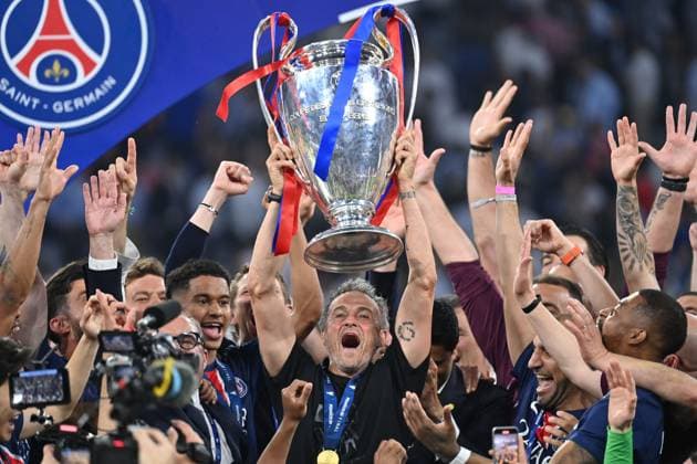 Coach Luis ENRIQUE PSG with trophy,Cup,Trophaee, Award Ceremony, Football UEFA Champions League Final Paris Saint Germain PSG Inter Milan 5 0, on 31 05 2025 Munich Football Arena,