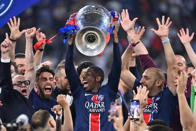 Player,team photo,team,team,team photo Ousmane Dembele PSG with cup,cup,trophy,award ceremony, Football UEFA Champions League Final Paris Saint Germain PSG Inter Milan 5 0, on 31 05 2025 Munich Football Arena,