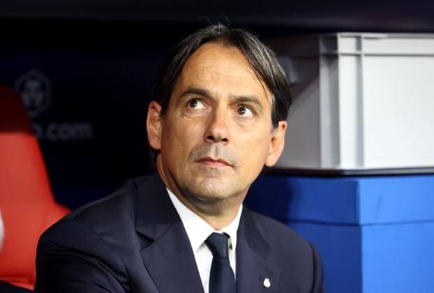 Football, Men, Champions League, Season 2024 2025, Paris Saint Germain Inter Milan, Final, UEFA Champions League Final 2025, Allianz Arena Simone Inzaghi, Coach Inter Milan sitting on the bench looking up right