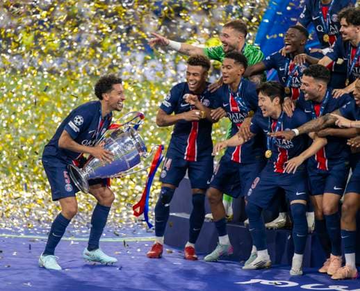 31 05 2025, Football UEFA Champions League Final 2025 Paris St Germain Inter Milan, in the Allianz Arena Munich award ceremony of the Champions League winner Paris St Germaine, Marquinhos FC Paris Saint Germain brings the trophy to the celebrating team DFL and DFB regulations prohibit any use of photographs as image sequences and or quasi video