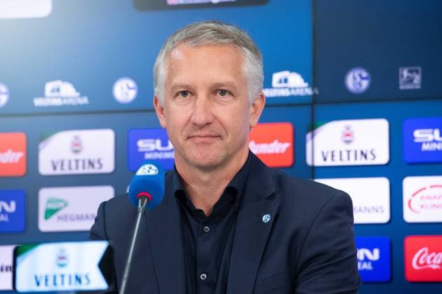 Frank BAUMANN, new sports director at FC Schalke 04 Presentation of Frank BAUMANN as new spot director of FC Schalke 04, on 01 06 2025 in Gelsenkirchen, Veltins Arena DFL regulations prohibit any use of photographs as image sequences and or quasi video Â