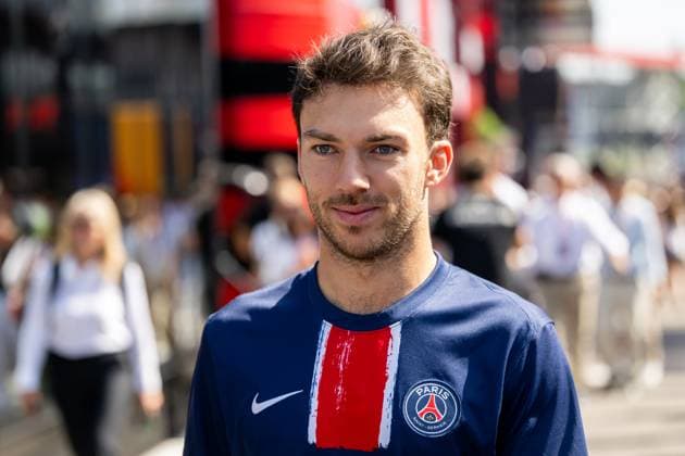Pierre Gasly BWT Alpine F1 Team, France, 10 in Paris Saint Germain PSG Jersey, ESP, Formula 1 World Championship, Aramco Grand Prix of Spain, Circuit de Barcelona Catalunya, Race, 2025 season, 01 06 2025 ESP, Formula 1 World Championship, Aramco Grand Prix of Spain, Circuit de Barcelona Catalunya, Race, 2025 season, 01 06 2025 Barcelona Copyright: xEibner-Pressefoto Memmlerx EP_MMR