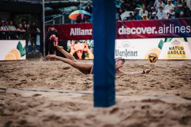 Beach volleyball women Allianz German Beach Tour 2025 Tourstop Hamburg 01 06 2025 Melanie Paul jumps to the ball Hamburg Active City Arena Heiligengeistf Hamburg Germany