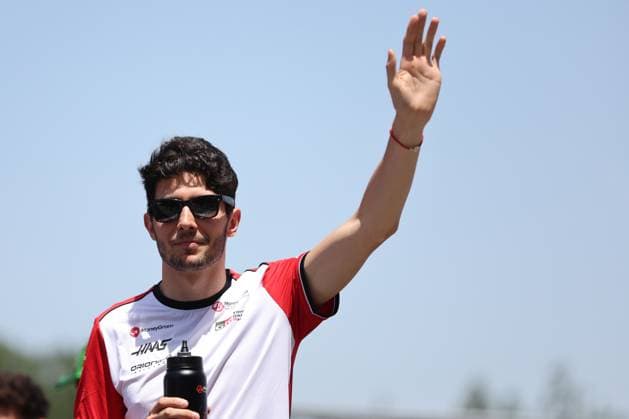 Esteban Ocon of France and Haas F1 Team , Race, F1 Grand Prix of Spain, am 01 June 2025 in Barcelona, Spain Photo by Diogo Cardoso DeFodi Images Esteban Ocon of France and Haas F1 Team , Race, F1 Grand Prix of Spain, Circuit de Barcelona Catalunya on June 1, 2025 in Barcelona, Spain Photo by Diogo Cardoso DeFodi Images