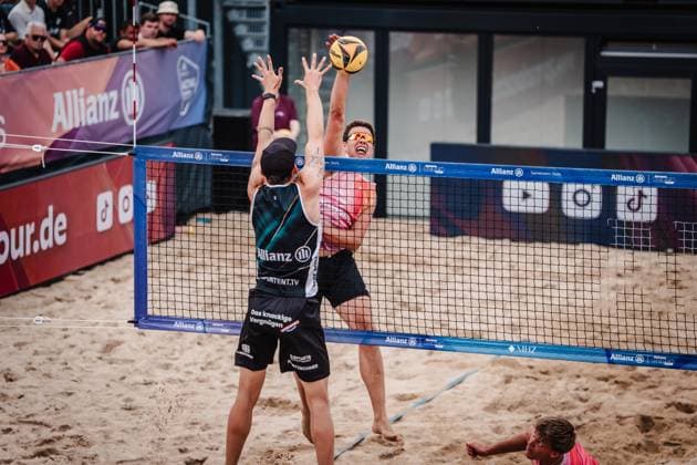 Beach Volleyball Men Allianz German Beach Tour 2025 Tourstop Hamburg 01 06 2025 Jonas Kaminski at the Attack Hamburg Active City Arena Heiligengeistf Hamburg Germany