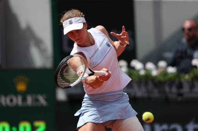 ROLAND GARROS 2025 Thierry Larret MAXPPP - PARIS (75) 01 06 2025 Thierry Larret Maxppp. Tennis. Roland Garros 2025. Internationaux de France de tennis. Stade Roland Garros, Paris (75). Le 1er juin 2025. Court Suzanne Lenglen : Ludmila SAMSONOVA (RUS) vs Quiwen ZHENG (CHN) PARIS (75) STADE ROLAND GARROS PARIS ILE DE FRANCE FRANCE  Copyright: xMAXPPPxThierryxLarretx TLR202506019593 TLR202506019593