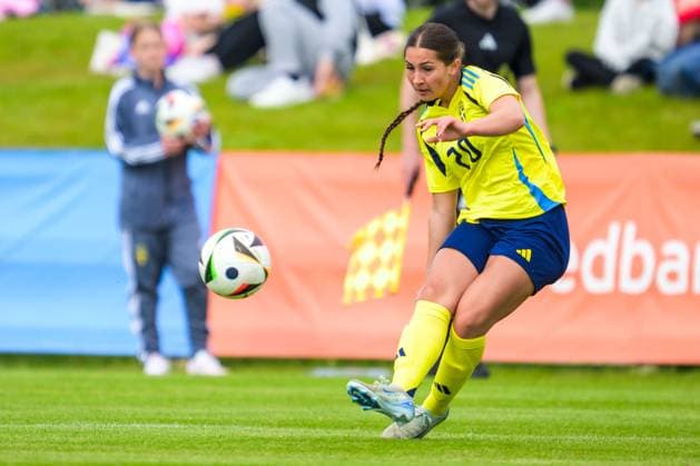 250601 Filippa Sjöström of Sweden during the international friendly football match between Sweden and Denmark on June 1, 2025 in Borgholm Photo Suvad Mrkonjic BILDBYRAN COP 170 SM0400 fotboll football soccer fotball u18 f18 sverige sweden danmark denmark dambbeng  Copyright: SUVADxMRKONJIC BB250601SM016
