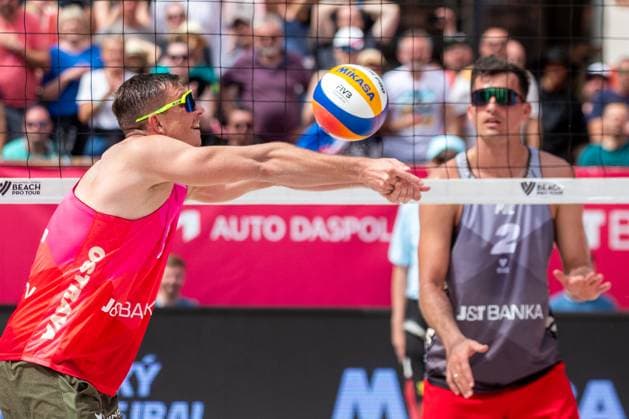 Pro Tour Beach volleyball, Beachvolleyball tournament, category Elite, took place in Ostrava, Czech Republic, on June 1, 2025. Ondrej Perusic, David Schweiner (left) of Czech Republic vs. Bartosz Losiak, Michal Bryl (right) of Poland. (CTKxPhoto VladimirxPrycek) CTKPhotoP2025060103444  CTKPhotoP2025060103444