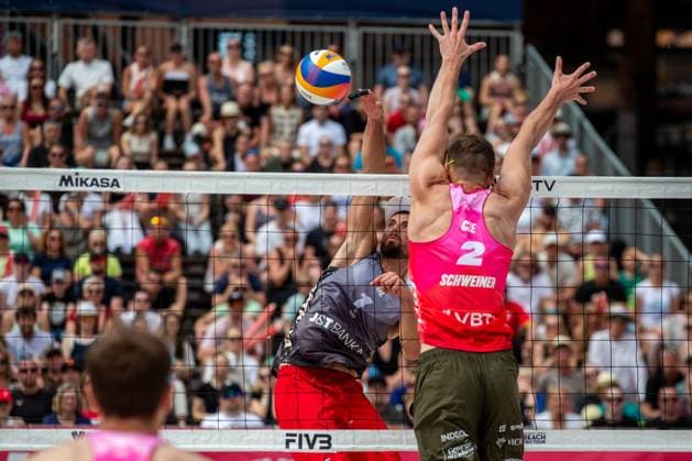 Pro Tour Beach volleyball, Beachvolleyball tournament, category Elite, took place in Ostrava, Czech Republic, on June 1, 2025. Ondrej Perusic (left), David Schweiner (right) of Czech Republic vs. Bartosz Losiak (centre), Michal Bryl of Poland. (CTKxPhoto VladimirxPrycek) CTKPhotoP2025060103469  CTKPhotoP2025060103469
