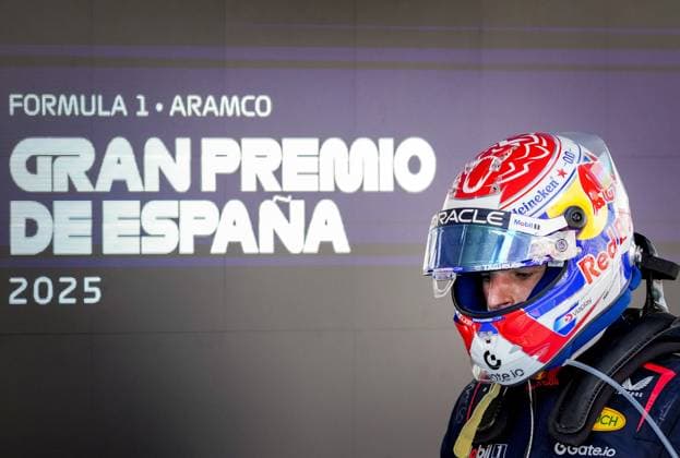 BARCELONA - Max Verstappen (Red Bull Racing) at the Circuit de Barcelona-Catalunya after the Spanish Grand Prix. ANP SANDER KING xVIxANPxSportx xxANPxIVx 529110608 originalFilename: 529110608.jpg