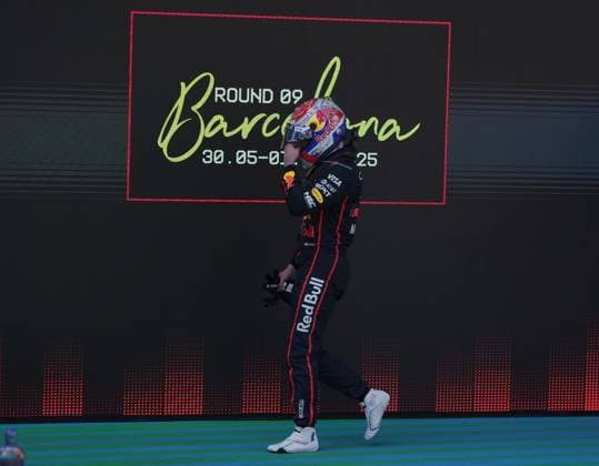 01 06 2025, Circuit de Catalunya, Barcelona, Formula 1 Aramco Spanish Grand Prix 2025 , pictured A frustrated Max Verstappen NLD , Oracle Red Bull Racing after the race Photo by Hasan Bratic DeFodi Images