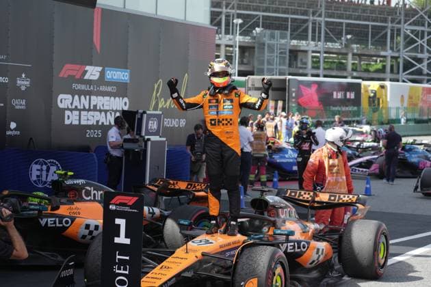 01 06 2025, Circuit de Catalunya, Barcelona, Formula 1 Aramco Grand Prix of Spain 2025 , in the picture winner Oscar Piastri AUS , McLaren F1 Team Photo by Hasan Bratic DeFodi Images