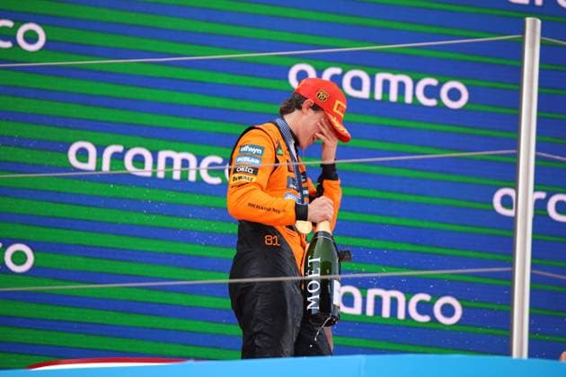 Oscar Piastri McLaren Formula 1 Team, 81 , Podium, Race day, ESP, Formula 1 World Championship, Aramco Grand Prix of Spain, Circuit de Barcelona Catalunya, 2025 season, 01 06 2025 ITA, Formula 1 World Championship, Spanish Grand Prix, 01 06 2024 Barcelona Copyright: xEibner-Pressefoto AnnikaxGrafx EP_AGF