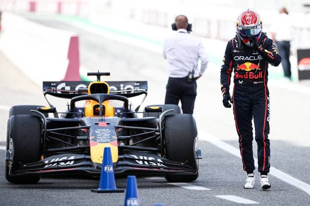 Sport Bilder des Tages F1 - SPANISH GRAND PRIX 2025 VERSTAPPEN Max (ned), Red Bull Racing RB21, portrait during the Formula 1 Aramco Gran Premio de Espana 2025, Spanish Grand Prix 2025, 9th round of the 2025 FIA Formula One World Championship, WM, Weltmeisterschaft from May 30 to June 1, 2025 on the Circuit de Barcelona-Catalunya, in Montmelo, Spain - MontmeloSpain  Copyright: xEricxAlonsox