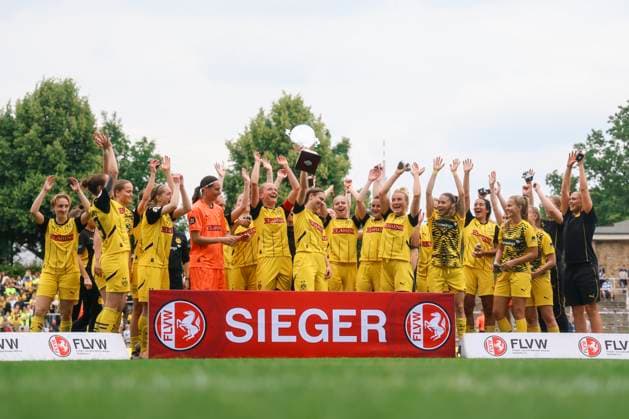 Association Cup Final BVB FC Schalke 04 on 01 06 2025 BVB Women win the cup Association Cup Final BVB FC Schalke 04 Dortmund, Stadion Rote Erde on 01 06 2025 Copyright: xBEAUTIFULxSPORTS Freisenx