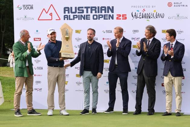 GOLF - Austrian Alpine Open HENNDORF,AUSTRIA,01.JUN.25 - GOLF - DP World Tour, Austrian Alpine Open, Golfclub Gut Altentann. Image shows Nicolai Von Dellingshausen (GER) at the award ceremony.  GEPAxpictures xMathiasxMandl