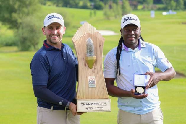 GOLF - Austrian Alpine Open HENNDORF,AUSTRIA,01.JUN.25 - GOLF - DP World Tour, Austrian Alpine Open, Golfclub Gut Altentann. Image shows Nicolai Von Dellingshausen (GER) and his caddy.  GEPAxpictures xMathiasxMandl